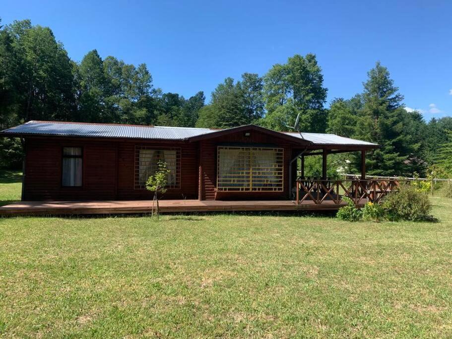 Hermosa Casa En Caburgua *